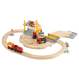 BRIO 33208 Bil- og Togsett Med Kran