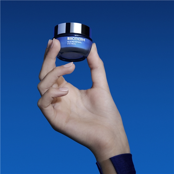 Blue Pro Retinol Eye Cream (Bilde 7 av 13)