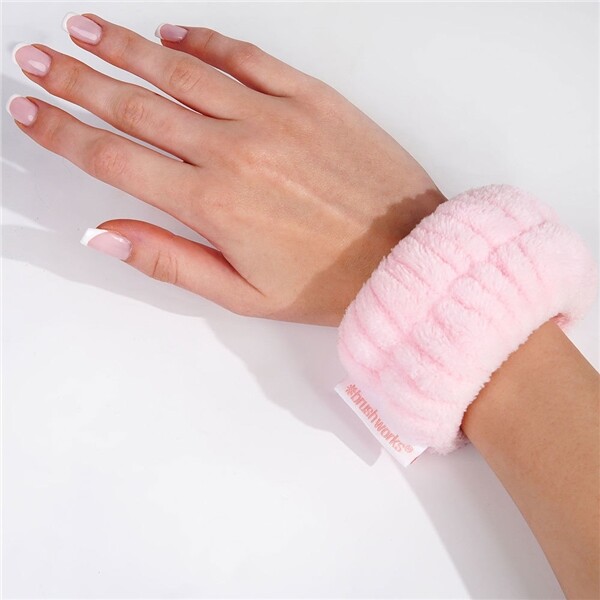 Brushworks Microfibre Wrist Wash Bands (Bilde 1 av 4)