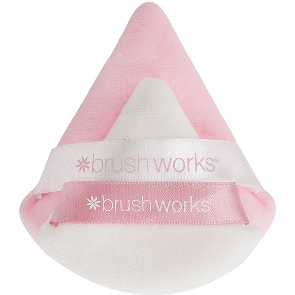 Brushworks Triangular Powder Puff Duo (Bilde 4 av 4)