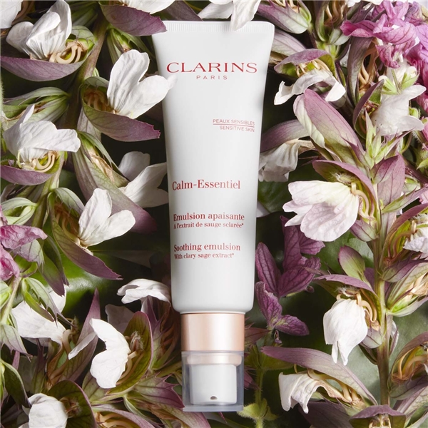 Clarins Calm Essentiel Soothing Emulsion (Bilde 2 av 5)