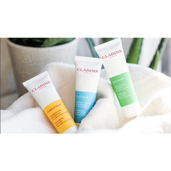 Clarins Comfort Scrub - Nourishing Oil Scrub (Bilde 4 av 4)