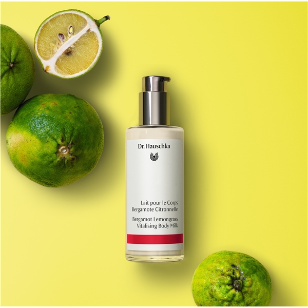 Dr Hauschka Bergamot Lemongrass Body Milk (Bilde 3 av 3)