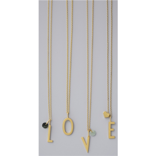 Design Letters Heart Charm Gold (Bilde 2 av 2)