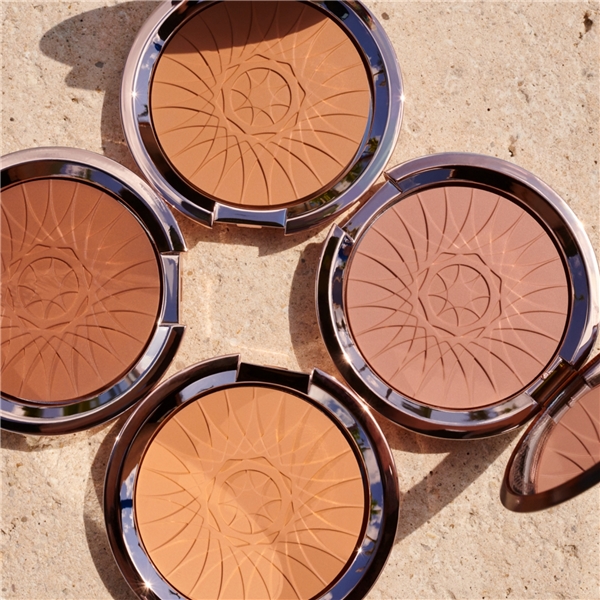 Bronze Goddess Powder Bronzer (Bilde 3 av 3)