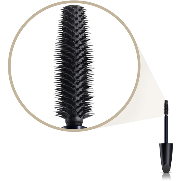 False Lash Effect Mascara (Bilde 2 av 4)