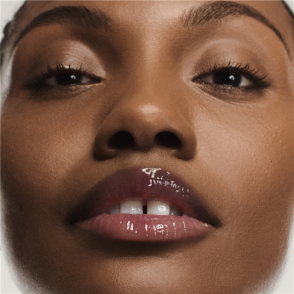 Truth Pout Preserve Lip Lingonberry Jamb (Bilde 5 av 7)