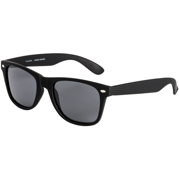 Black Classic Sunglasses