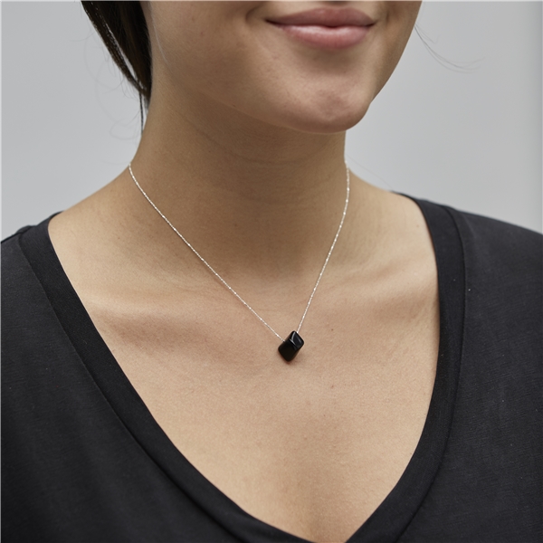 Root Chakra - Black Agate Necklace (Bilde 3 av 3)