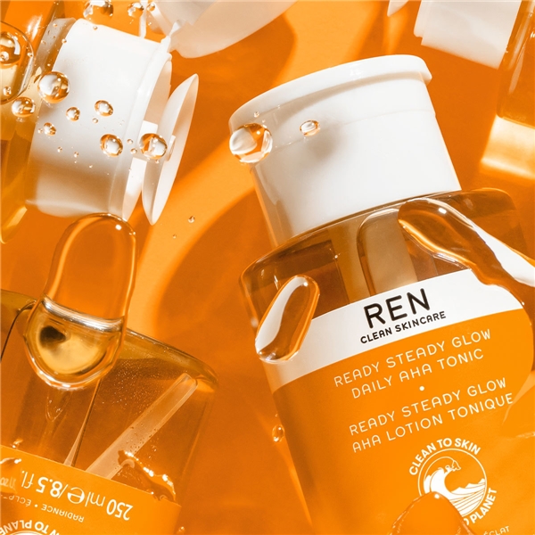 REN Radiance Ready Steady Glow Daily AHA Tonic (Bilde 3 av 7)