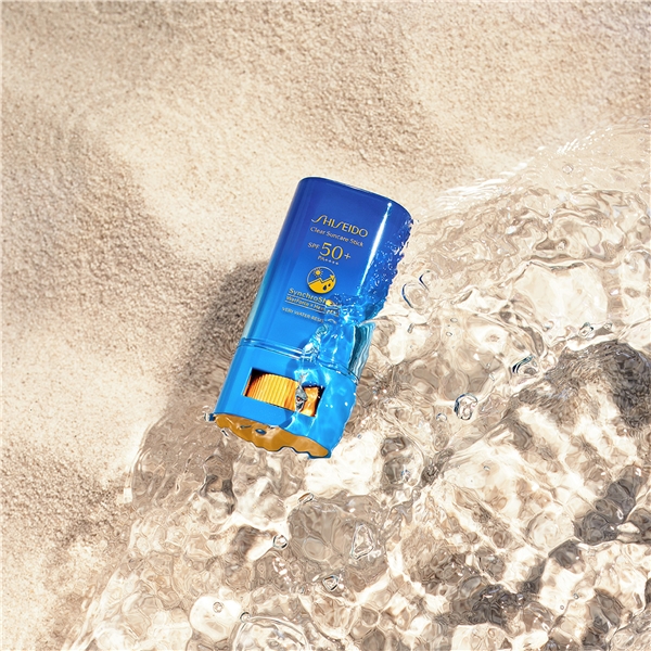 Shiseido SPF 50+ Clear Sunscreen Stick (Bilde 4 av 4)