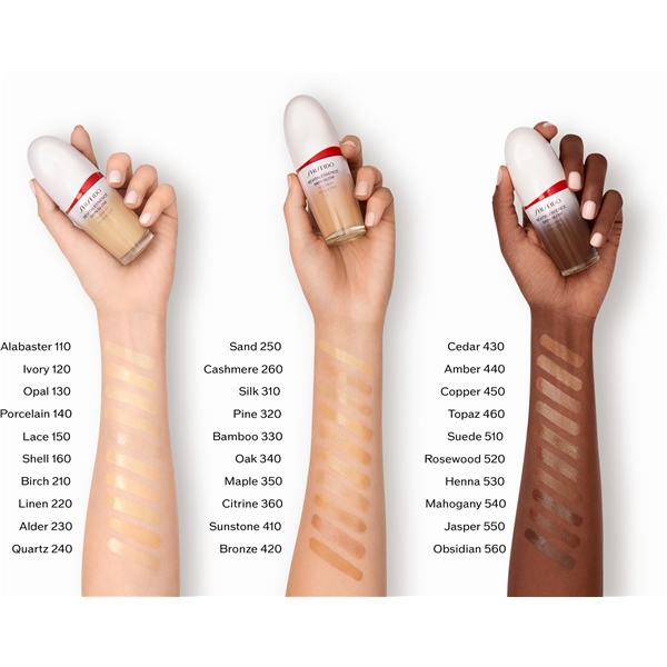 Shiseido Revitalessence Skin Glow Foundation (Bilde 2 av 6)