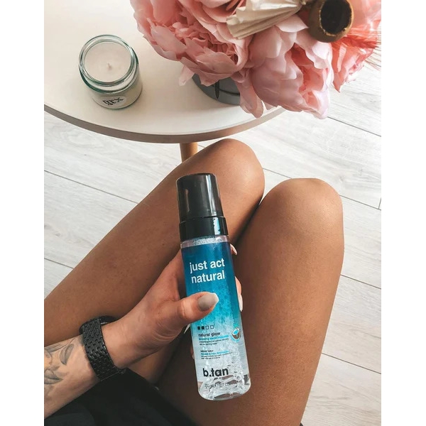 Just Act Natural Self Tan Mousse (Bilde 4 av 4)