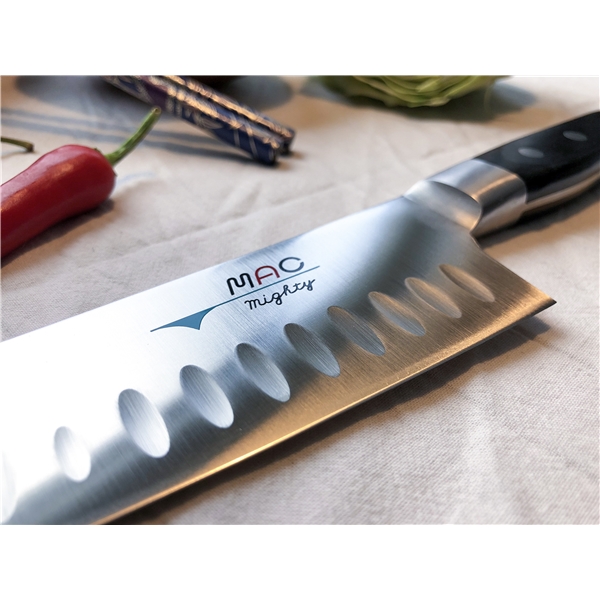 MAC Kokkekniv med olivensliping (Bilde 3 av 4)