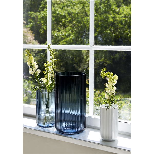 Lyngbyvasen Glas Midnight blue (Bilde 2 av 2)