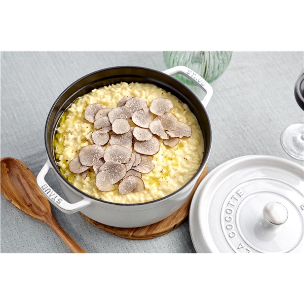 Staub Rund gryte 3,8 L (Bilde 5 av 8)