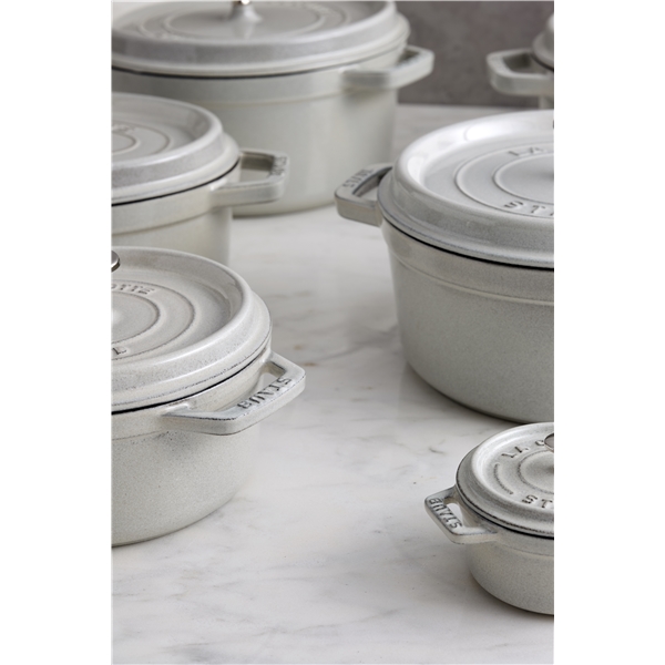 Staub Rund gryte 3,8 L (Bilde 8 av 8)