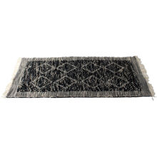 Svart/Vit - Matte - Diamond 52 x 130 cm.