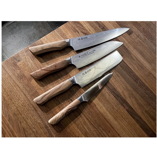 Satake Kaizen Santoku kokkekniv (Bilde 2 av 2)