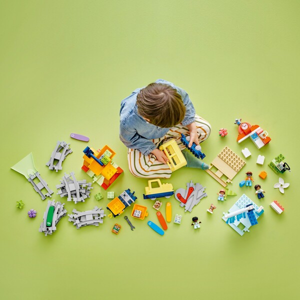 10428 LEGO Duplo Stor Interaktiv Pendlertog (Bilde 4 av 6)