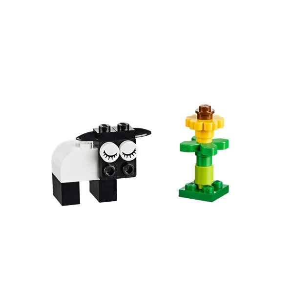 10692 LEGO Fantasiklosser (Bilde 4 av 5)