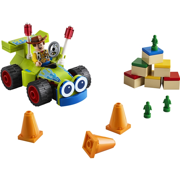 10766 LEGO Toy Story 4 Woody & RC (Bilde 3 av 3)