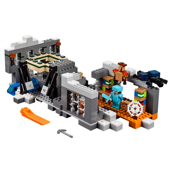 21124 LEGO Minecraft End-portalen (Bilde 2 av 3)