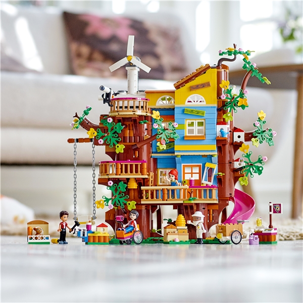 41703 LEGO Friends Hytte i Vennskapstreet (Bilde 5 av 7)