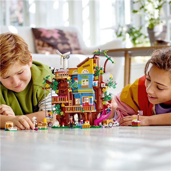 41703 LEGO Friends Hytte i Vennskapstreet (Bilde 6 av 7)