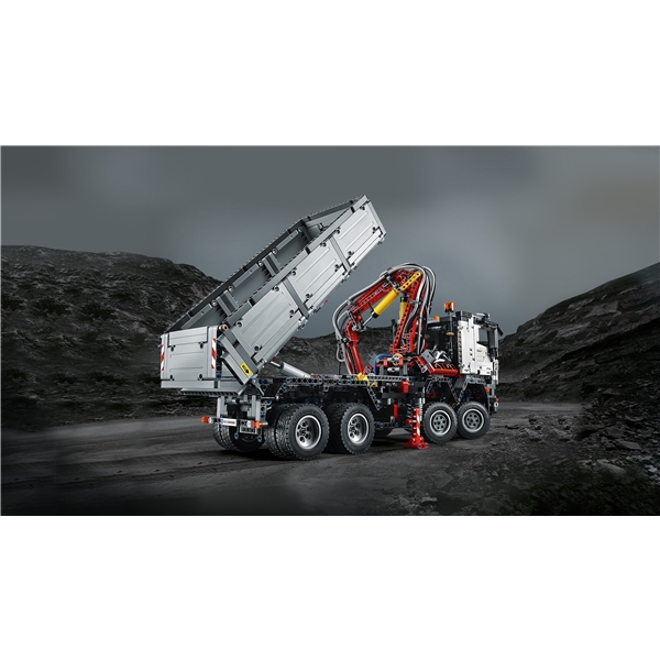42043 Mercedes-Benz Arocs 3245 (Bilde 5 av 8)