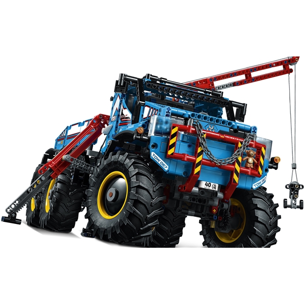 42070 LEGO Technic Terrenggående Bergingsbil (Bilde 4 av 6)