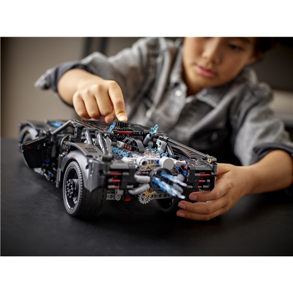 42127 LEGO Technic Batmobil (Bilde 8 av 8)