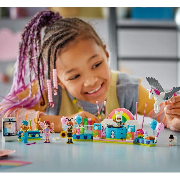 42661 LEGO Friends Kostymefest (Bilde 5 av 6)