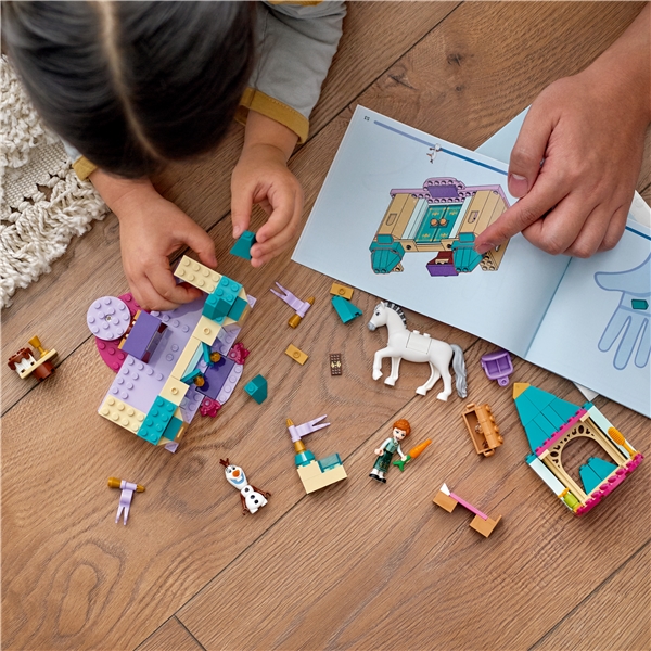 43204 LEGO Disney Slottslek med Anna & Olaf (Bilde 4 av 6)