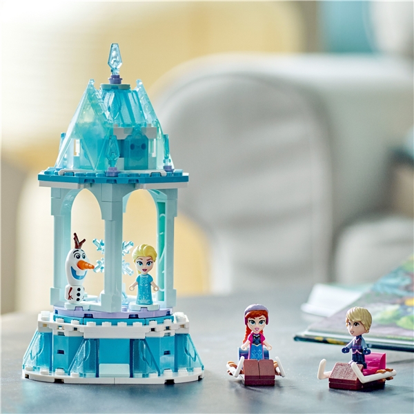 43218 LEGO Anna & Elsas Magiske Karusell (Bilde 5 av 5)