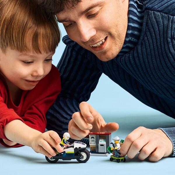 60455 LEGO City Politiets Motorsykkeljakt (Bilde 5 av 6)