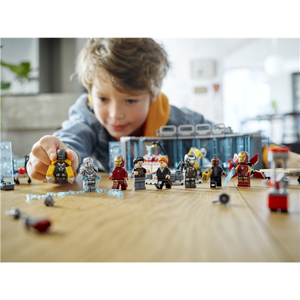 76216 LEGO Super Heroes Iron Mans Våpenlager (Bilde 6 av 7)