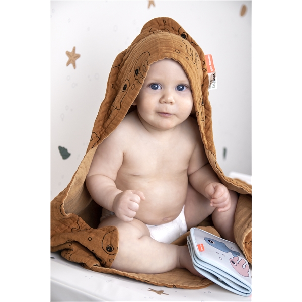 Done By Deer Hooded Towel Sea Friends Mustard (Bilde 2 av 2)