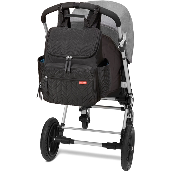 Skip Hop Forma Ryggsekk Jet Black (Bilde 4 av 7)