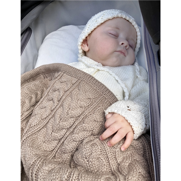 Vinter & Bloom Pledd Cuddly Almond Beige (Bilde 9 av 9)