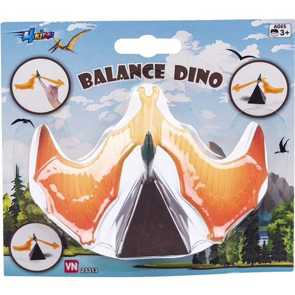 4 barn balanserer Dino med støtte (Bilde 1 av 2)