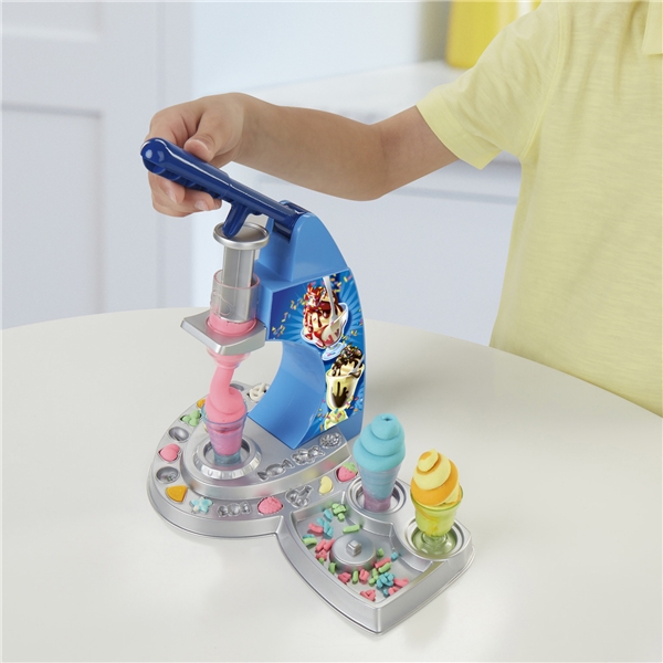 Play-Doh Drizzy Ice Cream Playset (Bilde 4 av 7)